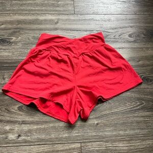 Athletic and Comfy Criss Cross Waistband Shorts